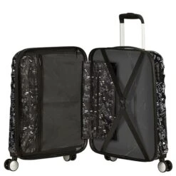 American Tourister Wavebreaker Disney - 4-Rollen-Kabinentrolley S 55 Cm -Taschen Discounter American Tourister Wavebreaker Disney 4 Rollen Kabinentrolley S 55 cm Winnie The Pooh 85667 9700 6