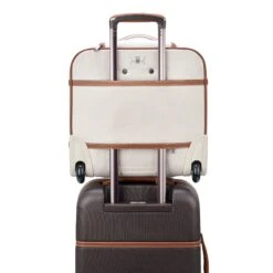 Delsey Chatelet Air 2.0 (Raynair) - 2-Rollen-Kabinentrolley 42 Cm -Taschen Discounter Delsey Chatelet Air 2 0 Underseater 2 Rollen Kabienntrolley 42 cm angora 00167645115 8